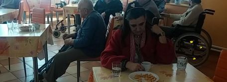 Posedenie pri máji - symbolické zdobenie mája - 13161458_1118859238145338_2031754771_o